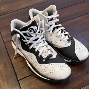 Adidas Derrick Rose  Black and White Athletic Shoes
